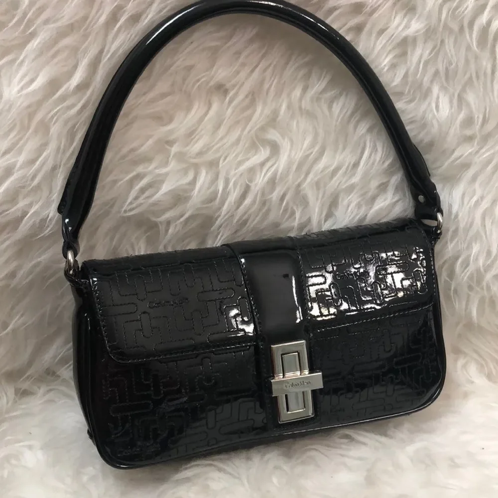 Calvin Klein Shoulder Bag